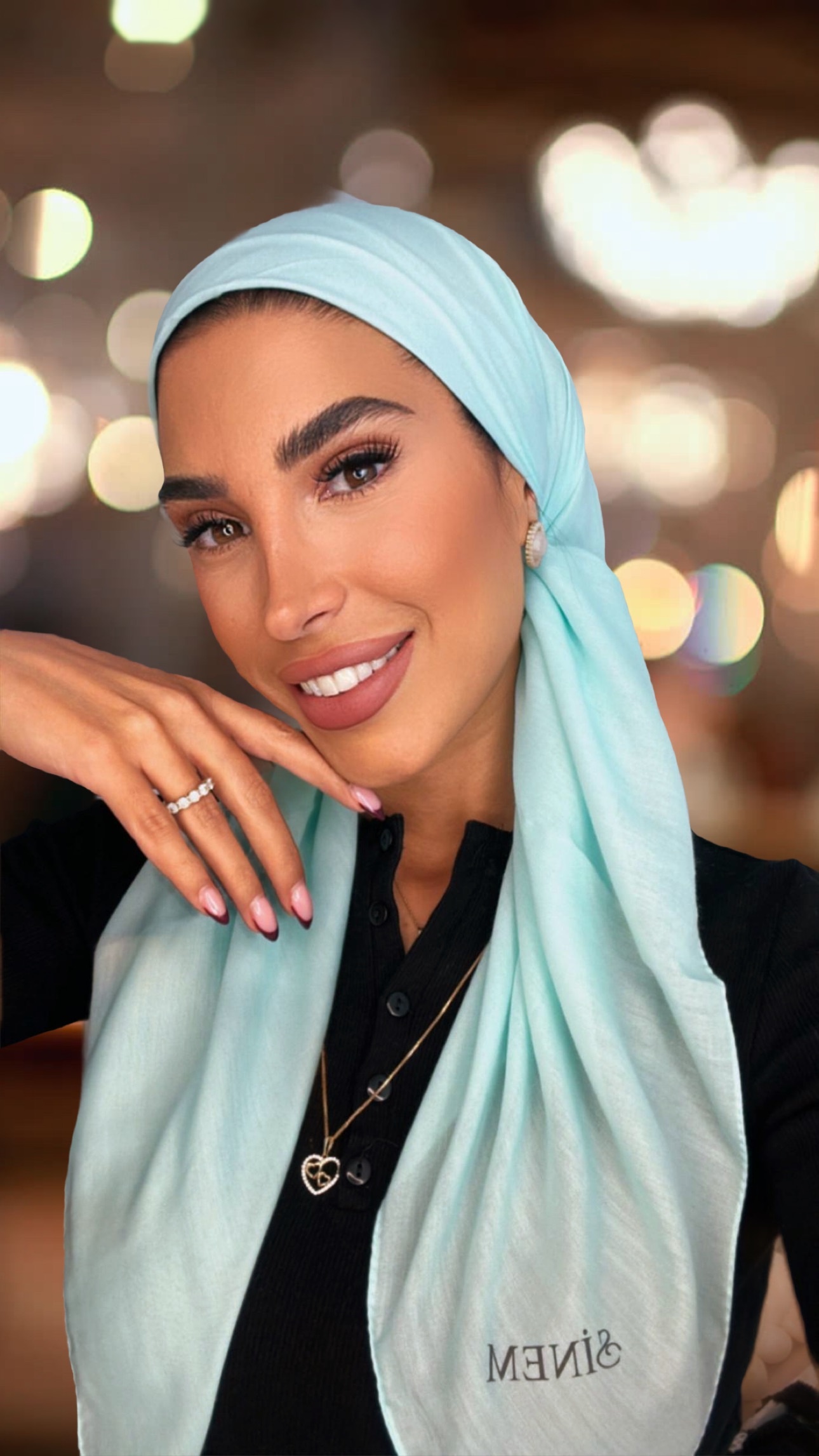 {"eId":"3474229142835942","CameraPosition":2} מטפחת תהל תכלת אלמוג – תמונה 1