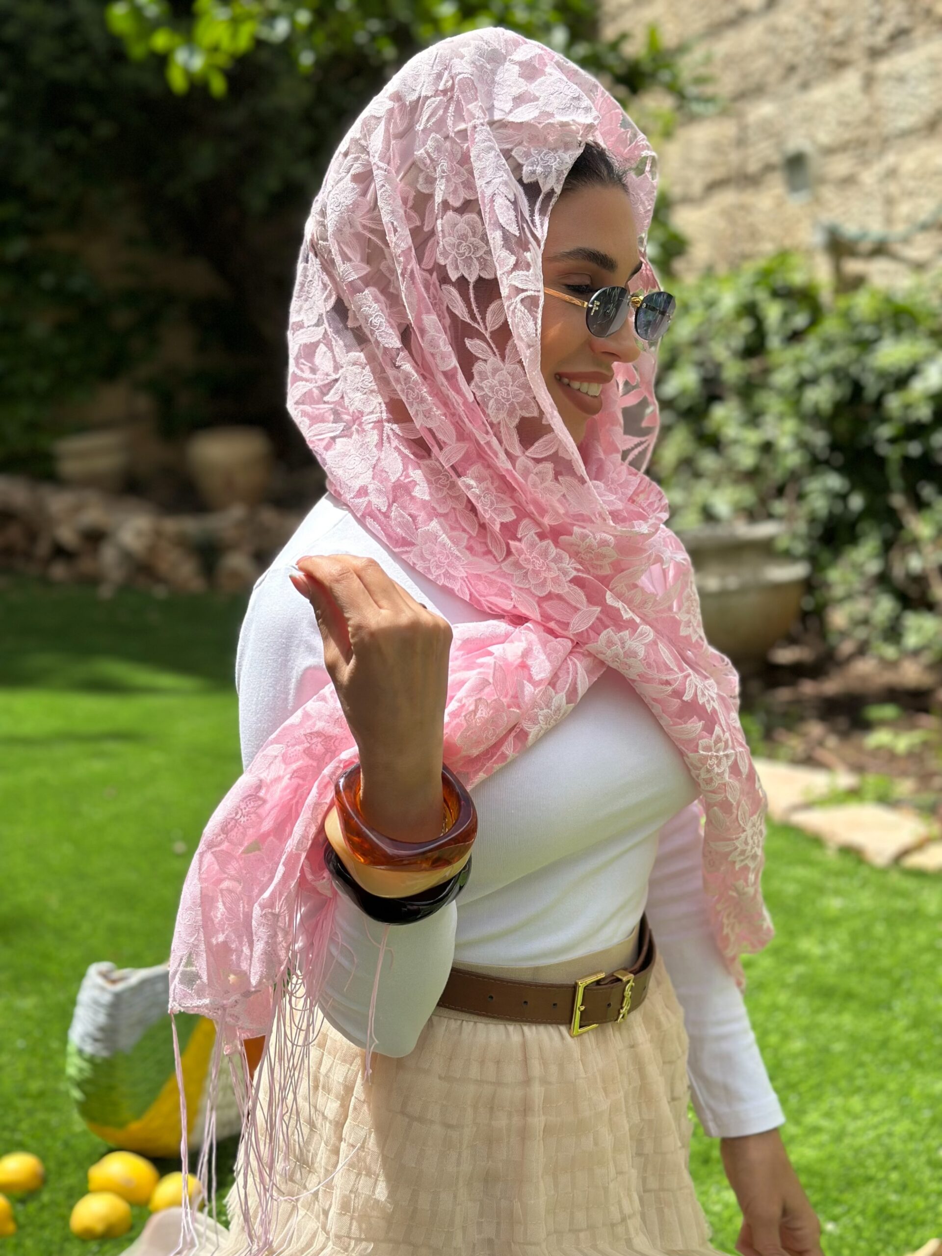 IMG_0737 מטפחת רשת פרחים ורוד – תמונה 1