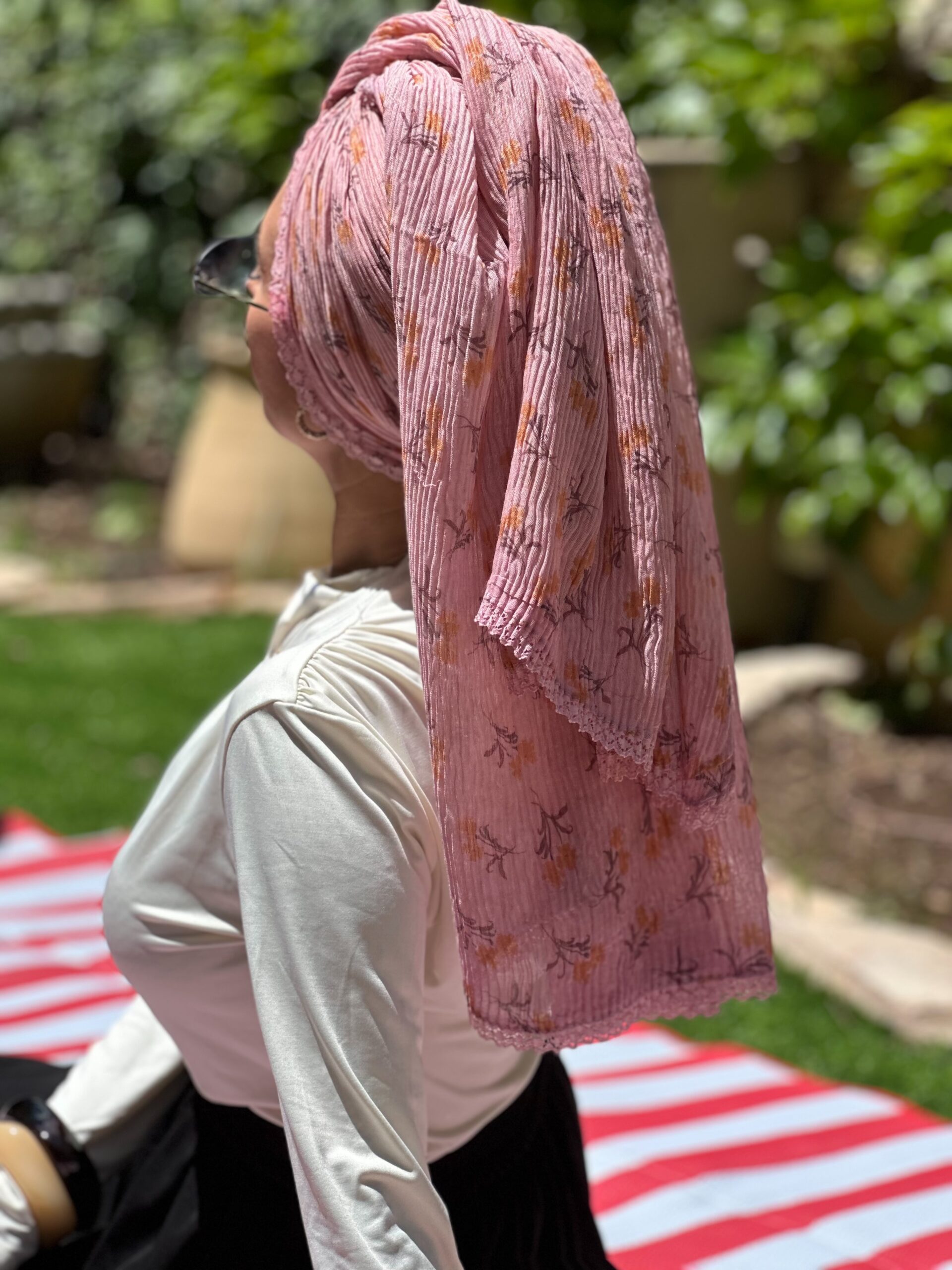 IMG_0907 מטפחת קציר פליסה ורוד – תמונה 1