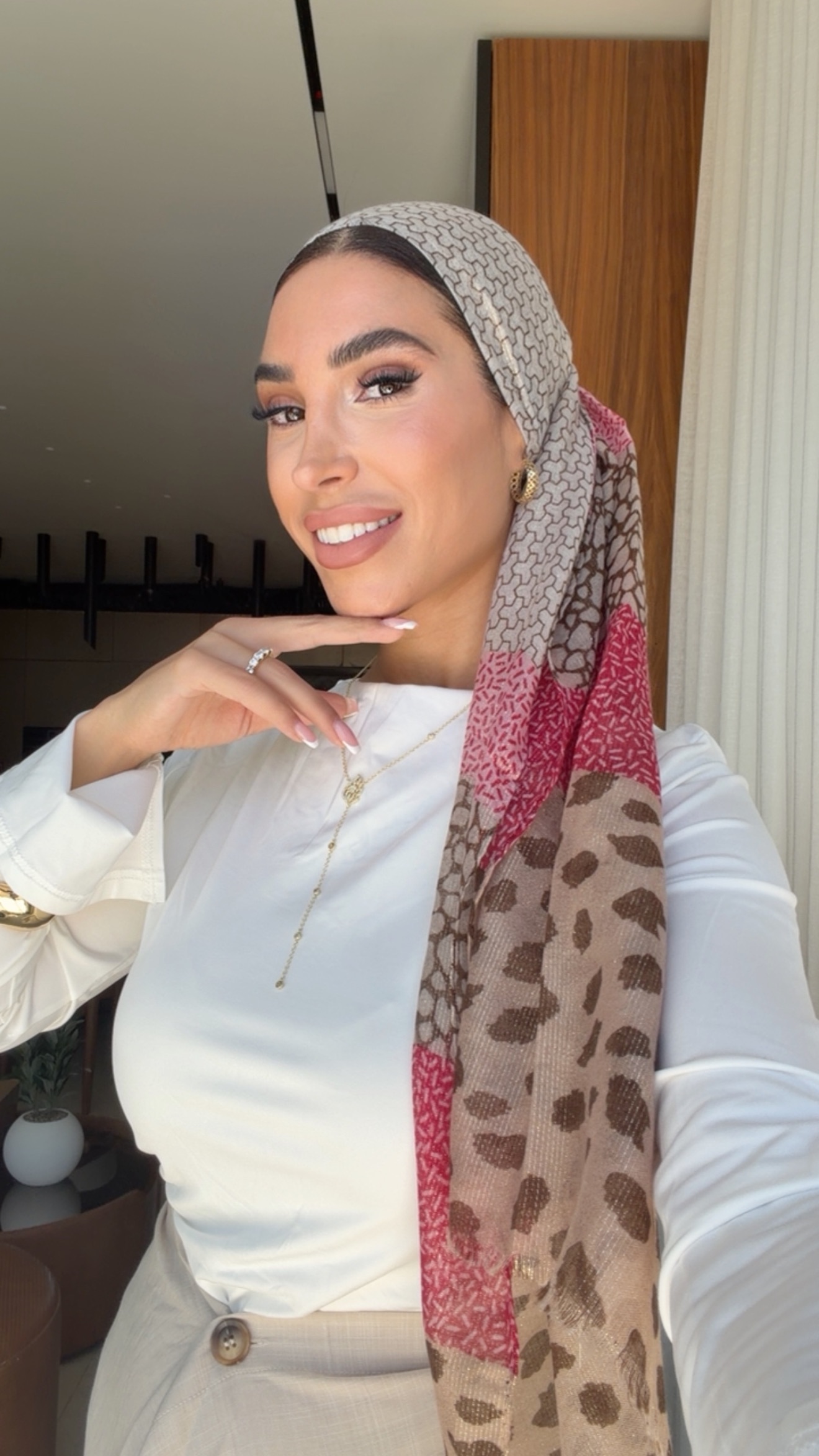 IMG_2231 דגם מנומר משולב אדום שמנת לונג – תמונה 1