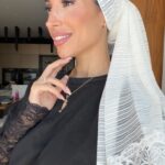 דגם לונג סיומת תחרה לבן בד נמתח