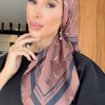 דגם שאנל חום מרובע